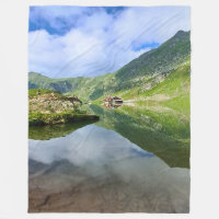 Balea Lake en Roumanie : photographie alpine épous