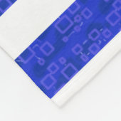 Couverture Polaire Bandes géométriques blanches bleues cool (Coin)