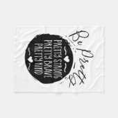 Couverture Polaire Be Pretty Strong Brave Kind Kindness Insration Mot (Devant (Horizontal))