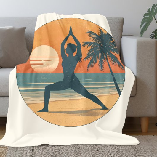 Couverture Polaire Beach Sunset Yoga Silhouette | Cream Coastal Life