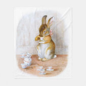 Couverture Polaire Beatrix Potter : Thé potable de fille de lapin (Devant)