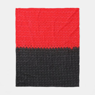 Couverture Polaire beautiful black and red knitted fabric with drawin