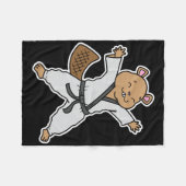 Couverture Polaire Beaver fait du karaté (Devant (Horizontal))