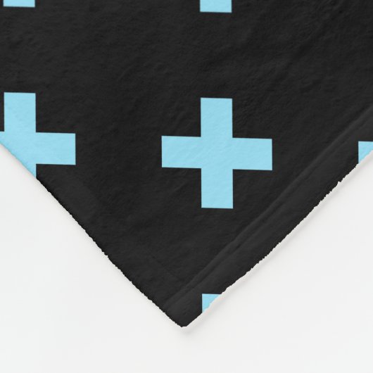 Couverture Polaire Bébé croix bleu coutures sur noir (Coin)