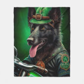 Couverture Polaire Belgian Shepherd conduite vélo St. Patrick's Day (Devant)
