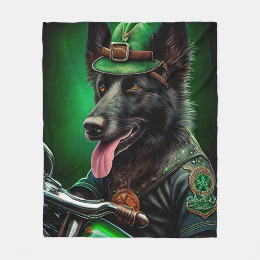 Couverture Polaire Belgian Shepherd conduite vélo St. Patrick's Day (Devant)