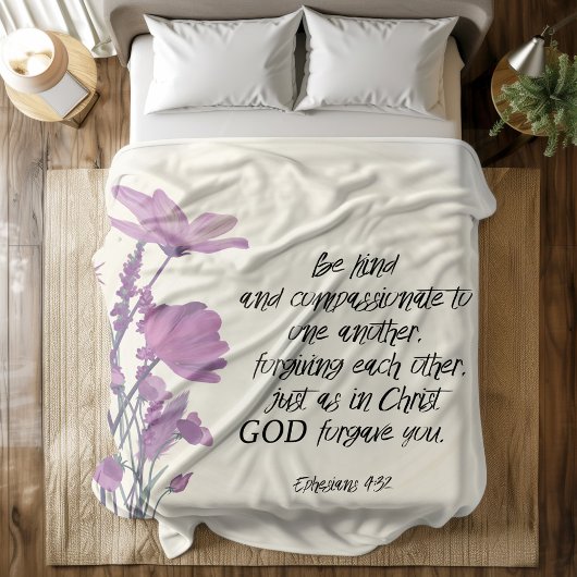 Couverture Polaire Bible verse Fleece Floral violet Blanche