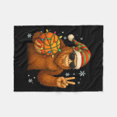 Couverture Polaire Bigfoot Santa Basketball Christmas  (Devant (Horizontal))