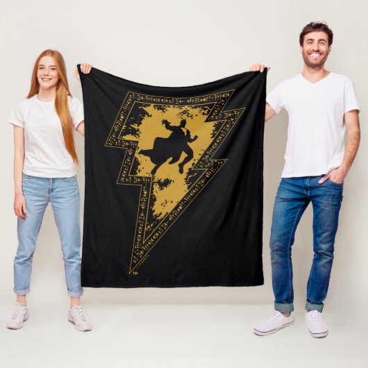 Couverture Polaire Black Adam Distressed Lightning Bolt Graphic (En situation)