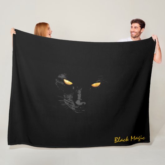 Couverture Polaire Black Cat Magic chic personnalisable (En situation)
