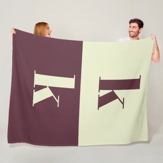 Couverture Polaire Blanc & marron personnalisé initiales (En situation)