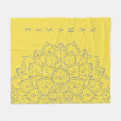Couverture Polaire Blanche en laine de mandala gris et jaune (Devant (Horizontal))