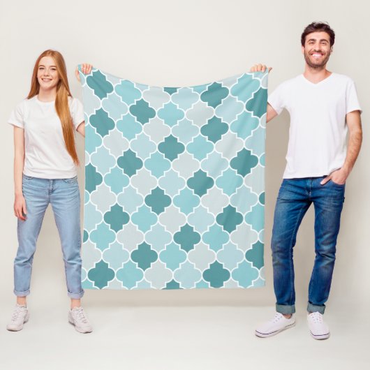 Couverture Polaire Bleu Marocain Trellis, Lattes, Quatrefoil (En situation)