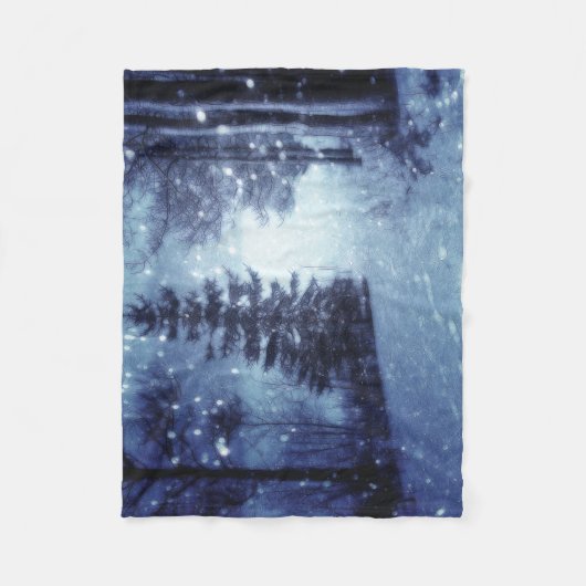 Couverture Polaire Bleu Moonlit Forêt magique Scène d'hiver (Devant)