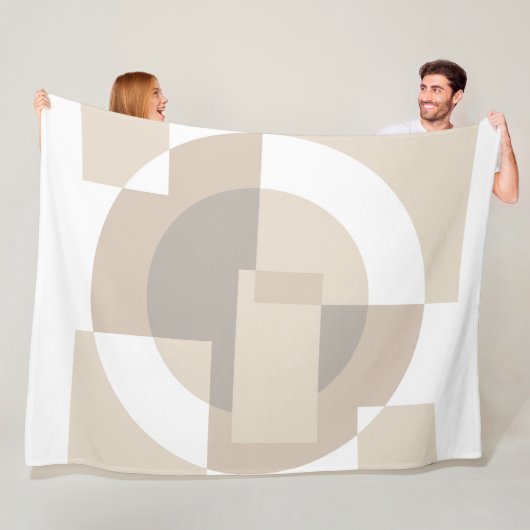 Couverture Polaire Blocs Géométriques Doux – Superposition Neutre Mod (En situation)