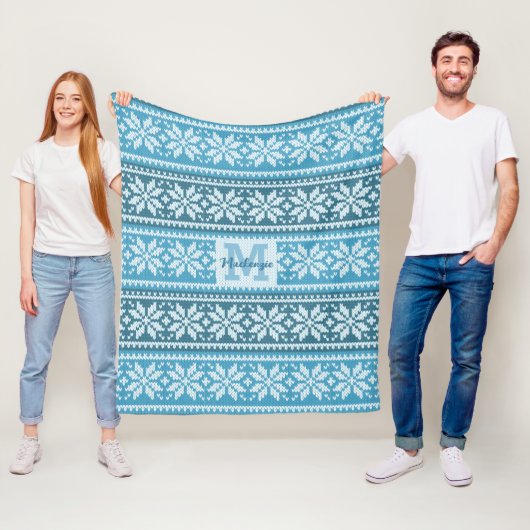 Couverture Polaire Blue Snowflake Faux Knit Sweat Monogramme Nom (En situation)