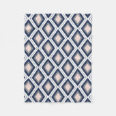 Couverture Polaire Blush Pink et Navy Diamond Ikat Motif (Devant)