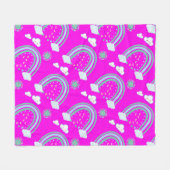 Couverture Polaire Boho arc-en-ciel vert simple sur rose chaud | (Devant (Horizontal))