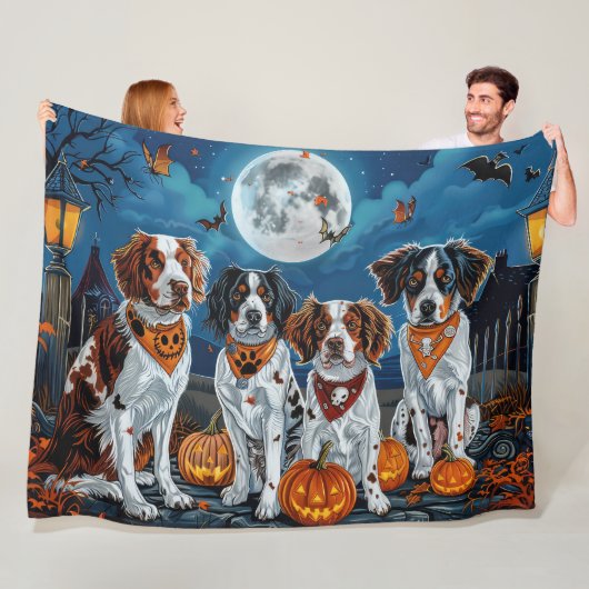 Couverture Polaire Brittany Spaniel Halloween Effrayant (En situation)