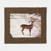 Couverture Polaire Buck Deer dans la neige (Devant (Horizontal))