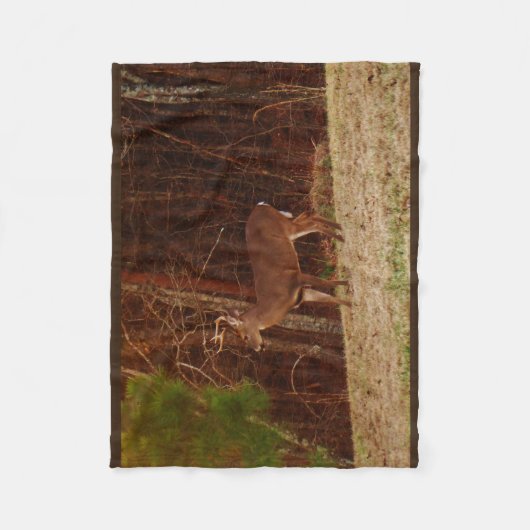 Couverture Polaire Buck Deer par les arbres (Devant)