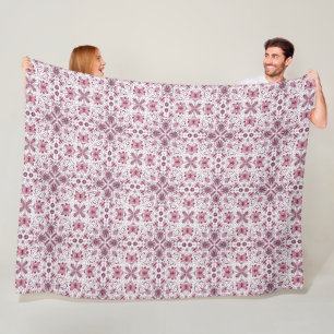 Couverture Polaire Buissons, magenta foncé et rose sur blanc