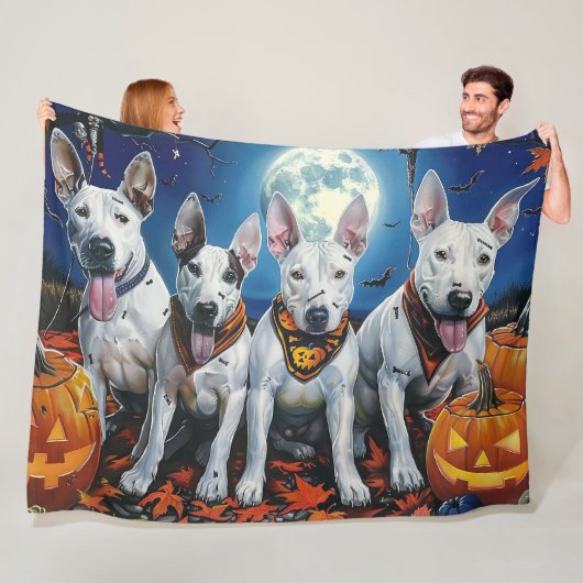 Couverture Polaire Bull Terrier Halloween Éffrayant (En situation)