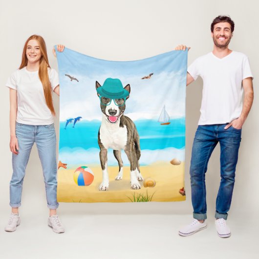 Couverture Polaire Bull Terrier sur la plage (En situation)