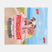 Couverture Polaire Bulldog anglais Saint-Valentin Coeurs de camion (Devant (Horizontal))