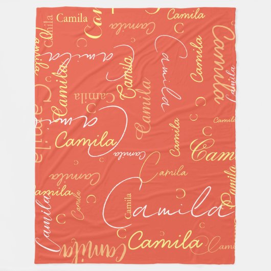 Couverture Polaire Camila nom personnalisé initiale répétée en rouge  (Devant)