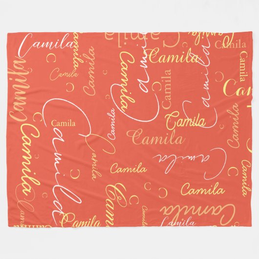 Couverture Polaire Camila nom personnalisé initiale répétée en rouge (Devant (Horizontal))