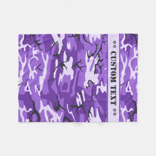 Couverture Polaire Camo pourpre avec le texte fait sur commande (Devant (Horizontal))