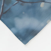 Couverture Polaire Cardinaux rouges et Holly en neige (Coin)