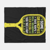 Couverture Polaire Certains grands-pas font la sieste. Real grand-pas (Devant (Horizontal))