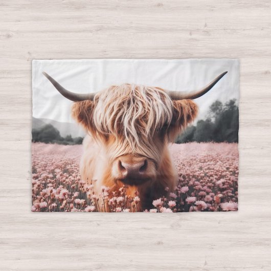 Couverture Polaire Champ de Fleur sauvage écossais Highland Cow