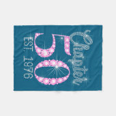 Couverture Polaire Chapter 50 Est 1976 Happy 50th Birthday Gift  (Devant (Horizontal))