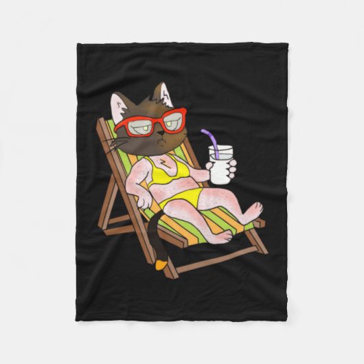 Couverture Polaire Chat en bikini sur chaise longue de plage en train (Devant)