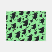 Couverture Polaire Chats noirs sur un Arrière - plan vert (Devant (Horizontal))