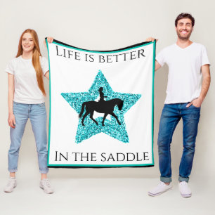 Couverture Polaire Cheval et cavalier - La vie est meilleure dans la