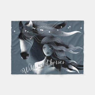 Couverture Polaire Cheval sauvage et une fille
