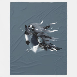 Couverture Polaire Cheval sauvage et une fille