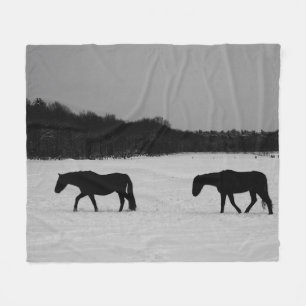 Couverture Polaire Chevaux sur la neige fbcn