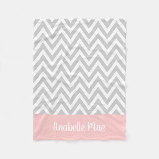 Couverture Polaire Chevron gris et rose Nom du bébé Monogrammé (Devant)