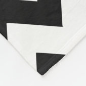Couverture Polaire Chevron noir avec nom personnalisé gris (Coin)