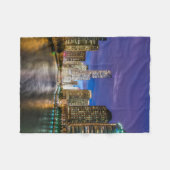 Couverture Polaire Chicago Illinois la nuit (Devant (Horizontal))