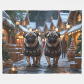Couverture Polaire Chiens Pug Noël Neige Fêtes (Devant (Horizontal))
