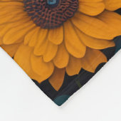 Couverture Polaire Chouette avec de grands yeux devant les fleurs (Coin)