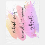 Couverture Polaire Citation de femme réussie Aquarelle rose violet (Devant)