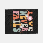 Couverture Polaire Citation de positivité rétro Love Never Fails Prép (Devant (Horizontal))