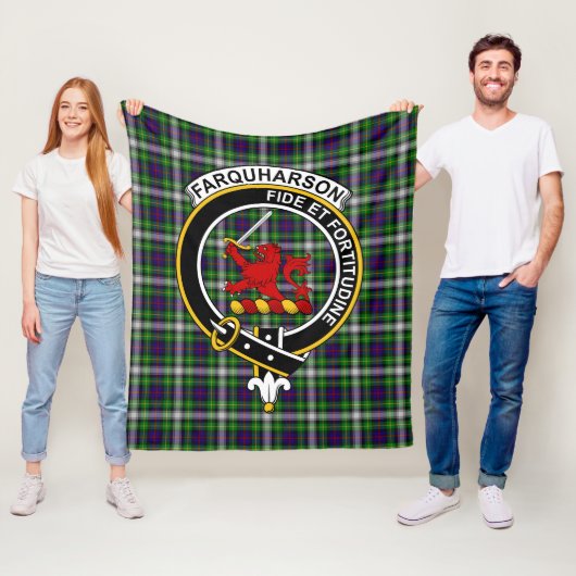 Couverture Polaire Clan Farquharson Tartan Plaid (En situation)